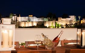 C89 - Luxurious Penthouse With Private Terrace